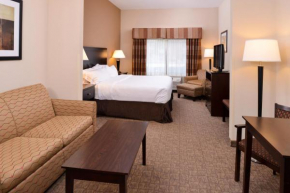  Holiday Inn Express & Suites Fairmont, an IHG Hotel  Фэрмонт